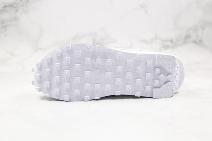 Tênis Nike Waffle Sacai Branco Nylon 