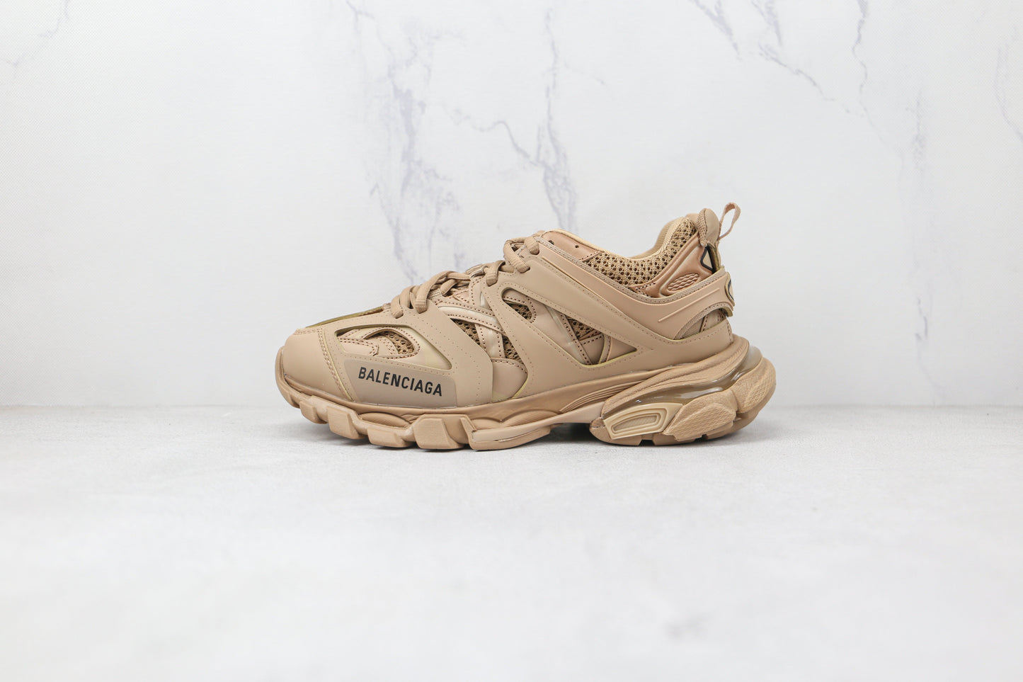 Balenciaga Track Bege 