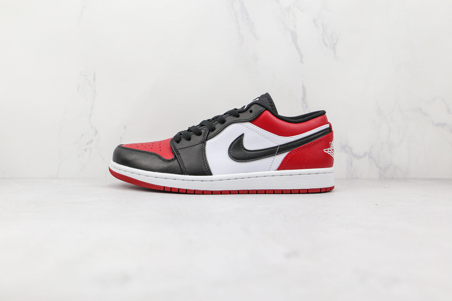 Jordan 1 Low Bred Toe 