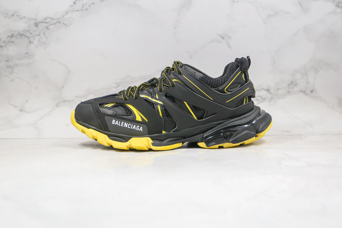 Balenciaga Track Preto Amarelo 
