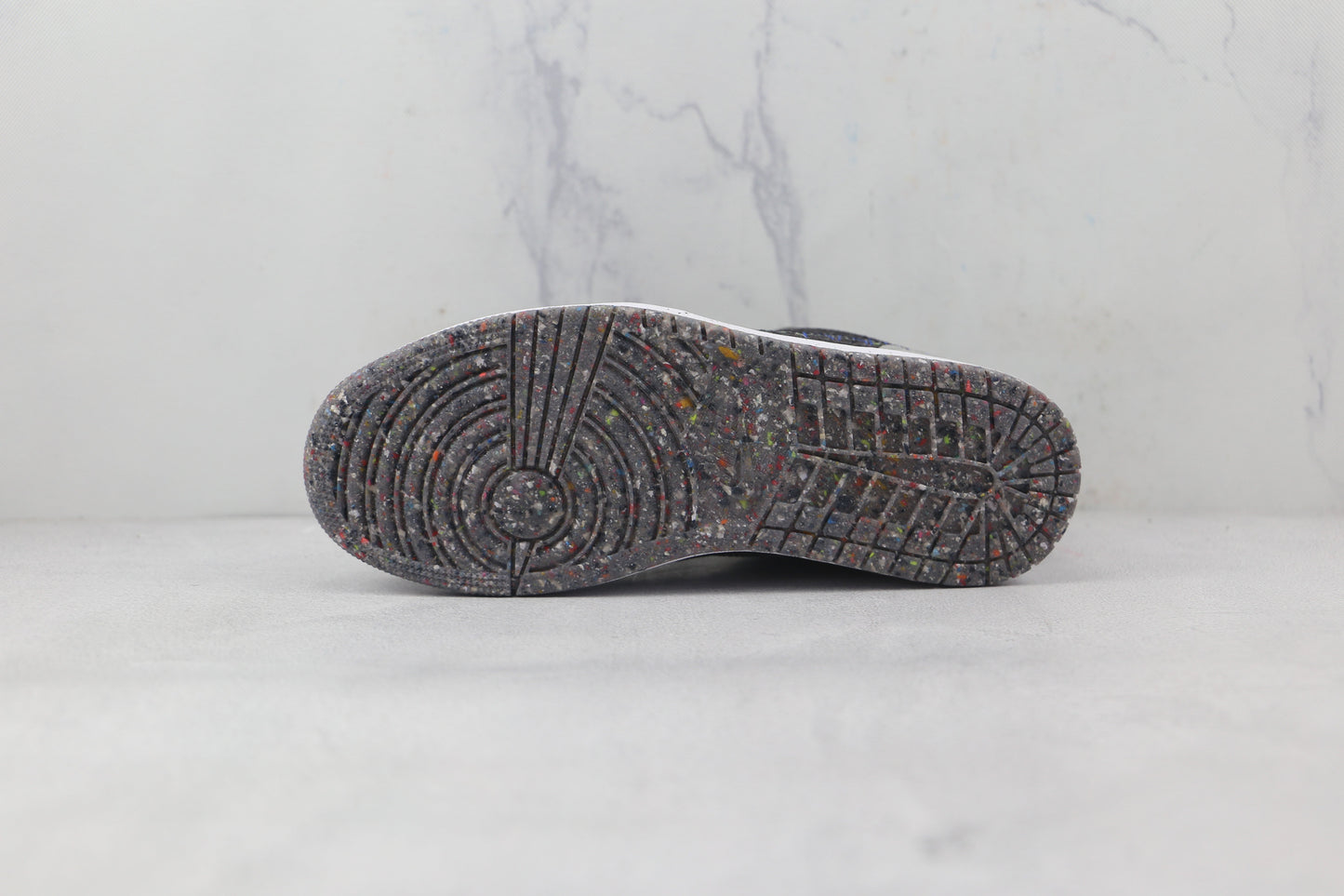 Jordan 1 Low SE Crater Preto Cinza 