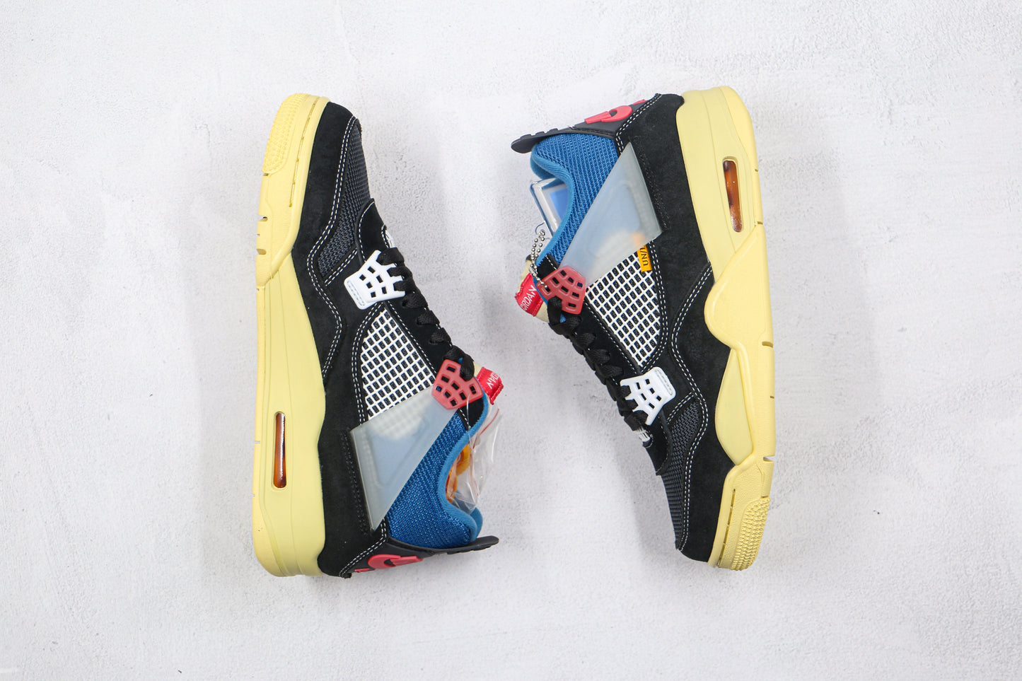 Jordan 4 Retro Union Off Noir 