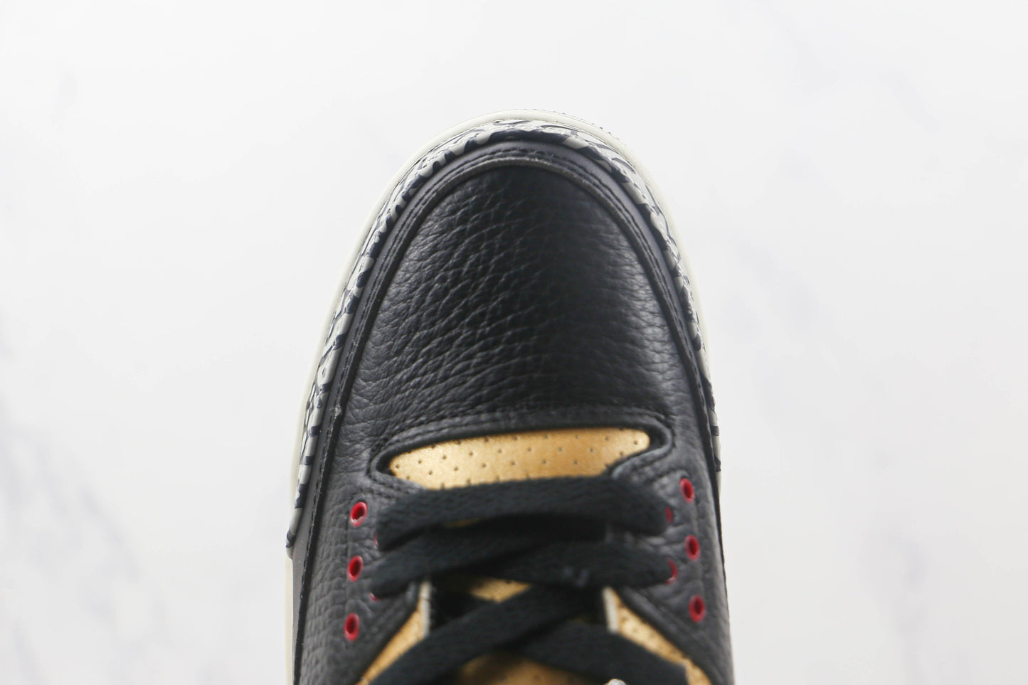 Jordan 3 Retro Cimento Dourado