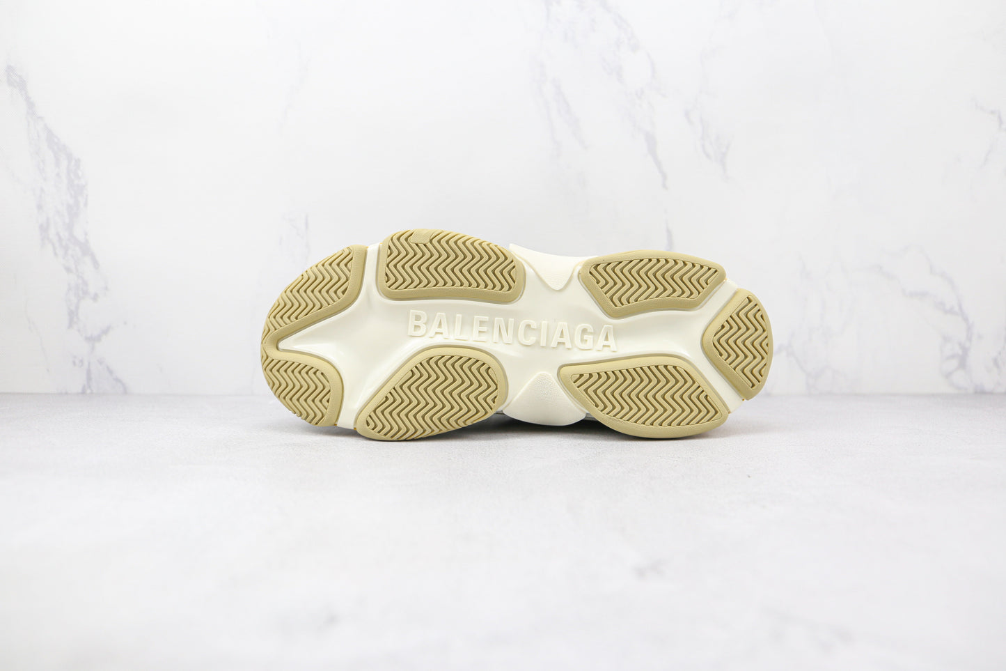 Gucci X Balenciaga The Hacker Project Triple S Bege Verde Amarelo 