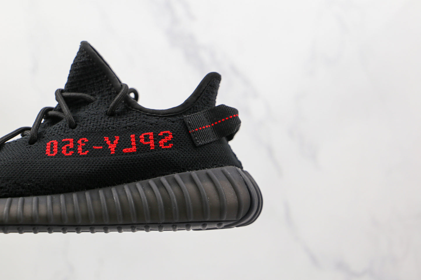 Adidas Yeezy Boost 350 V2 Preto Vermelho 