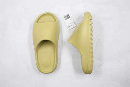Adidas Yeezy Slide Resin 