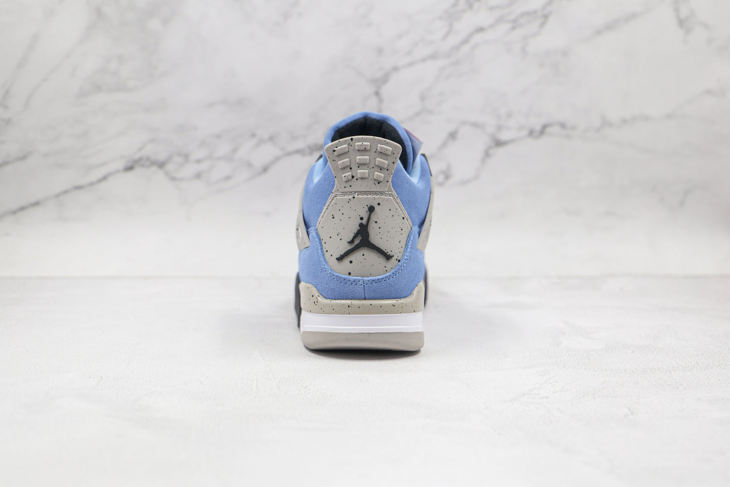 Jordan 4 Retro University Blue 