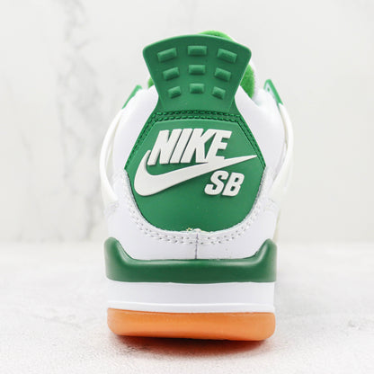 Jordan 4 Retro SB Verde Pinheiro