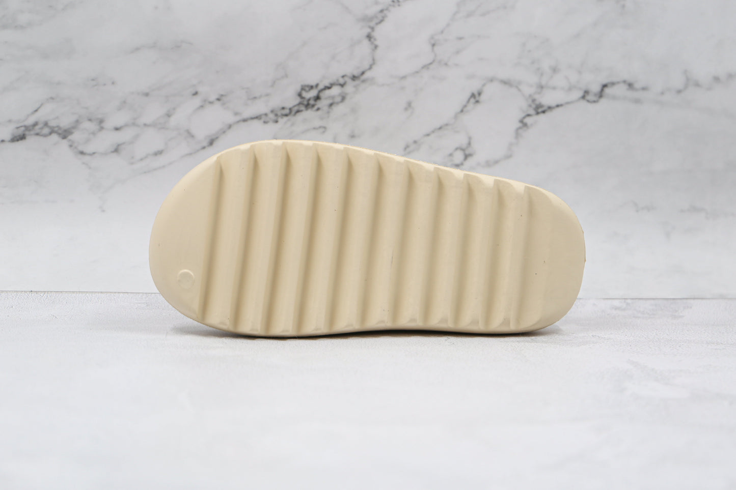 Adidas Yeezy Slide Bone 