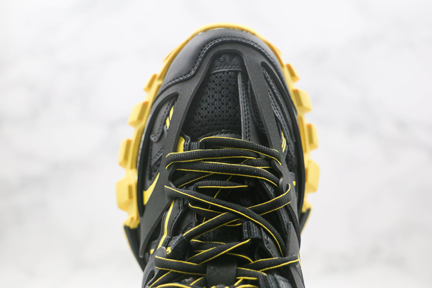 Balenciaga Track Preto Amarelo 