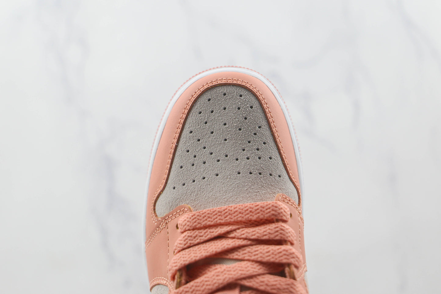 Jordan 1 Low Light Raiz de Ruiva 