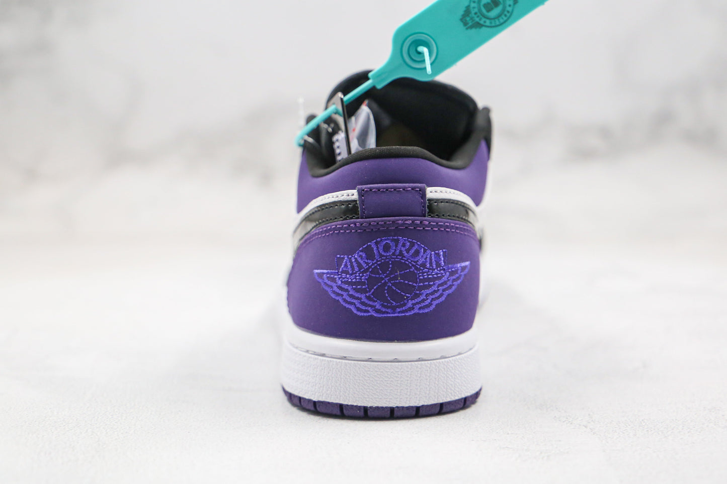 Jordan 1 Low Court Roxo 