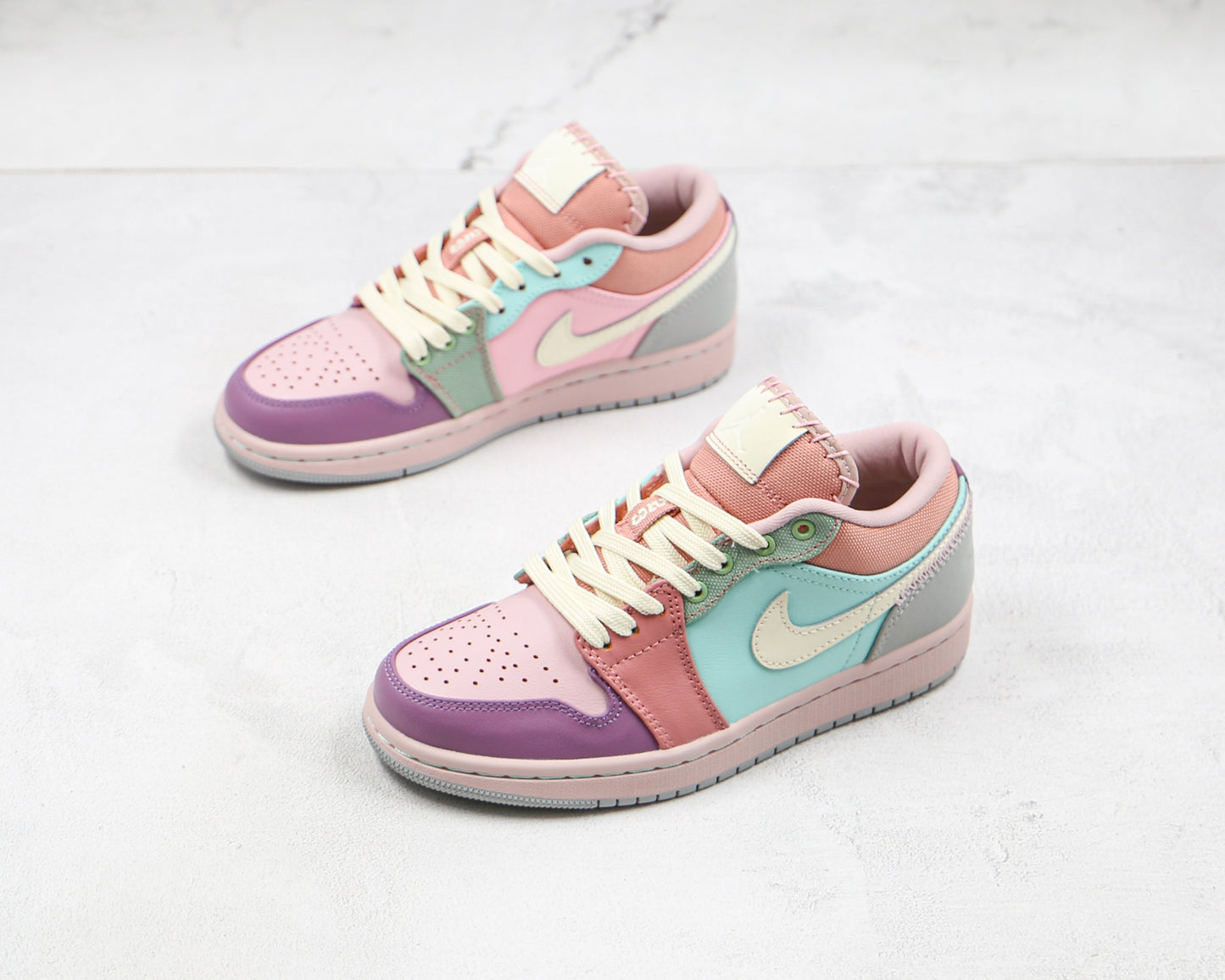 Jordan 1 Low Easter Pastel 