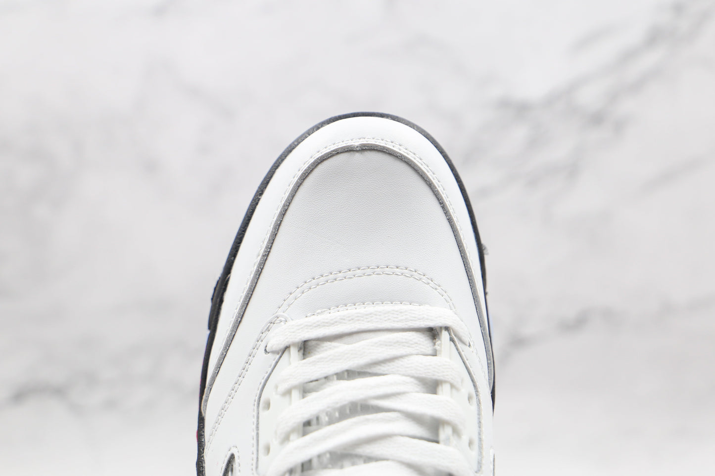 Jordan 5 Retro Vermelho Fogo Língua Prateada 