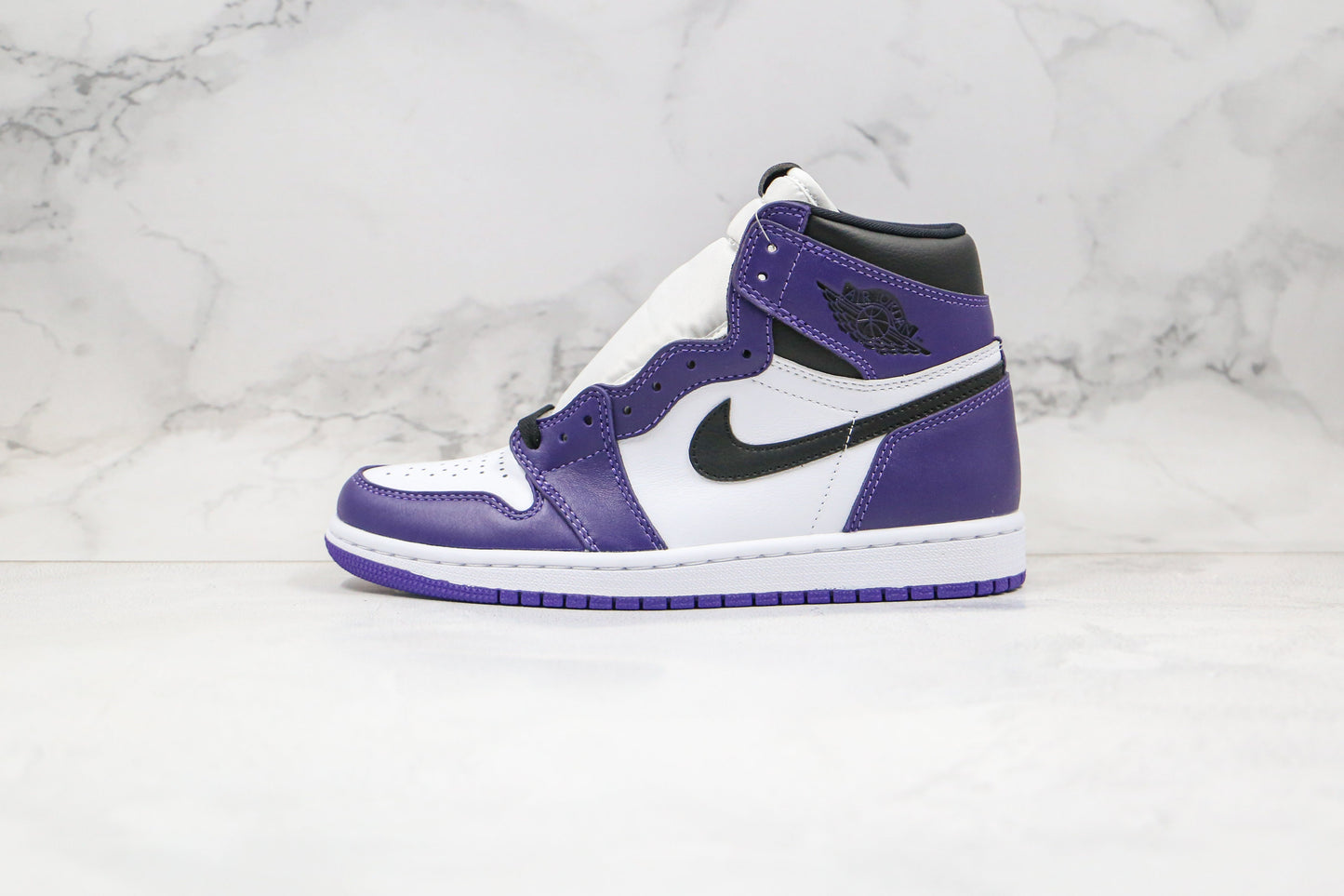 Jordan 1 Retro High Court Roxo Branco 