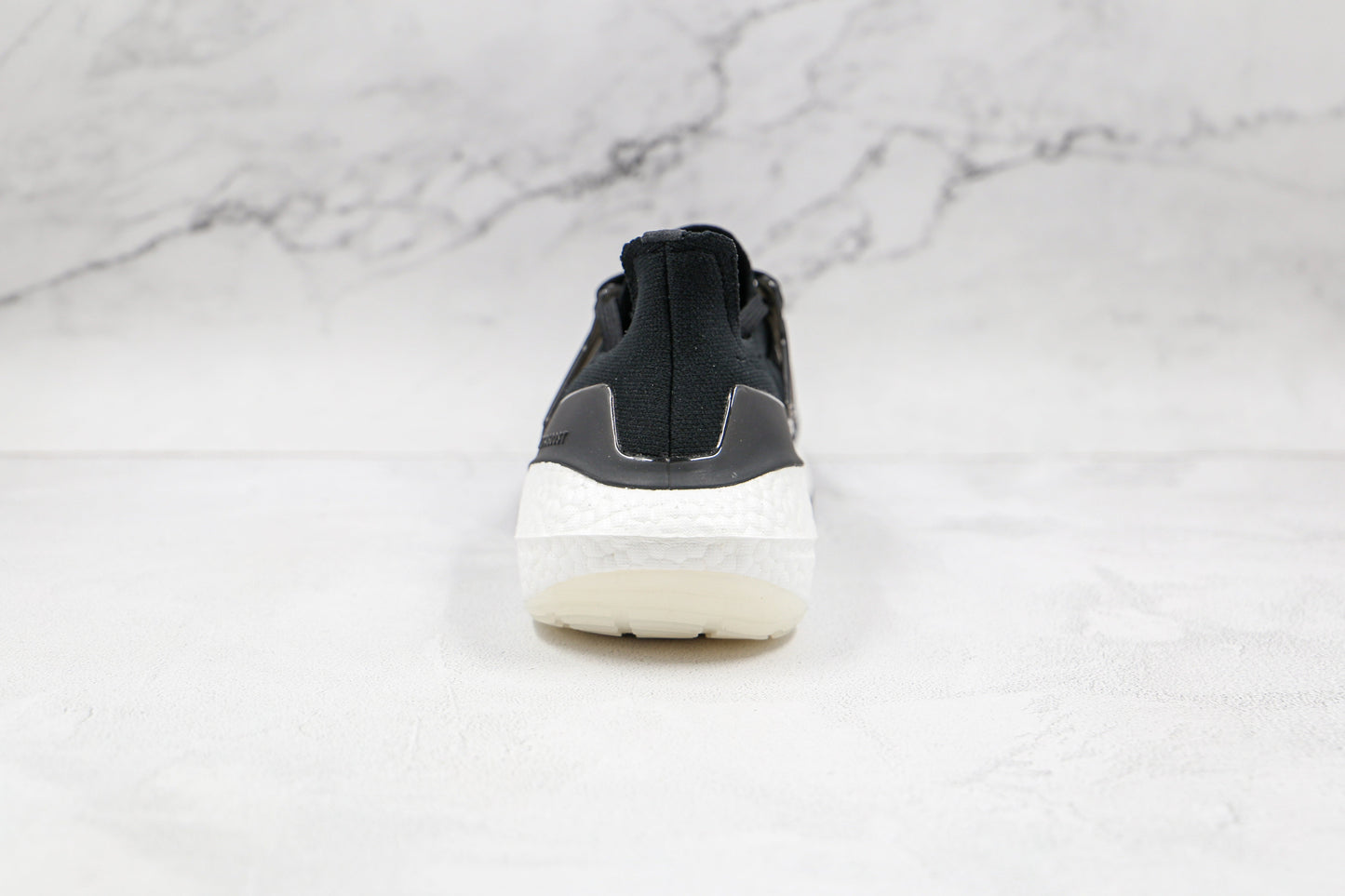 Adidas Ultraboost 21 Preto Branco