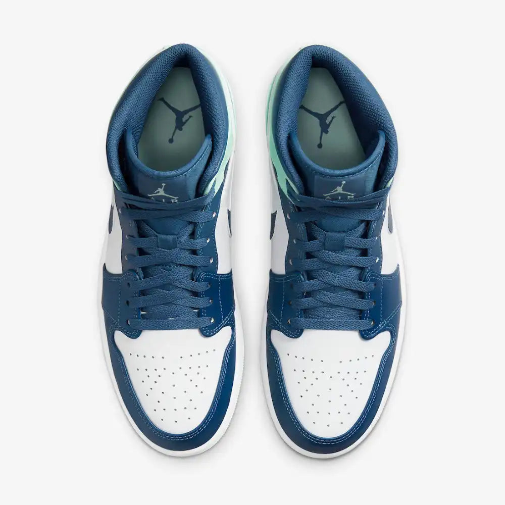Jordan 1 Mid Azul Claro