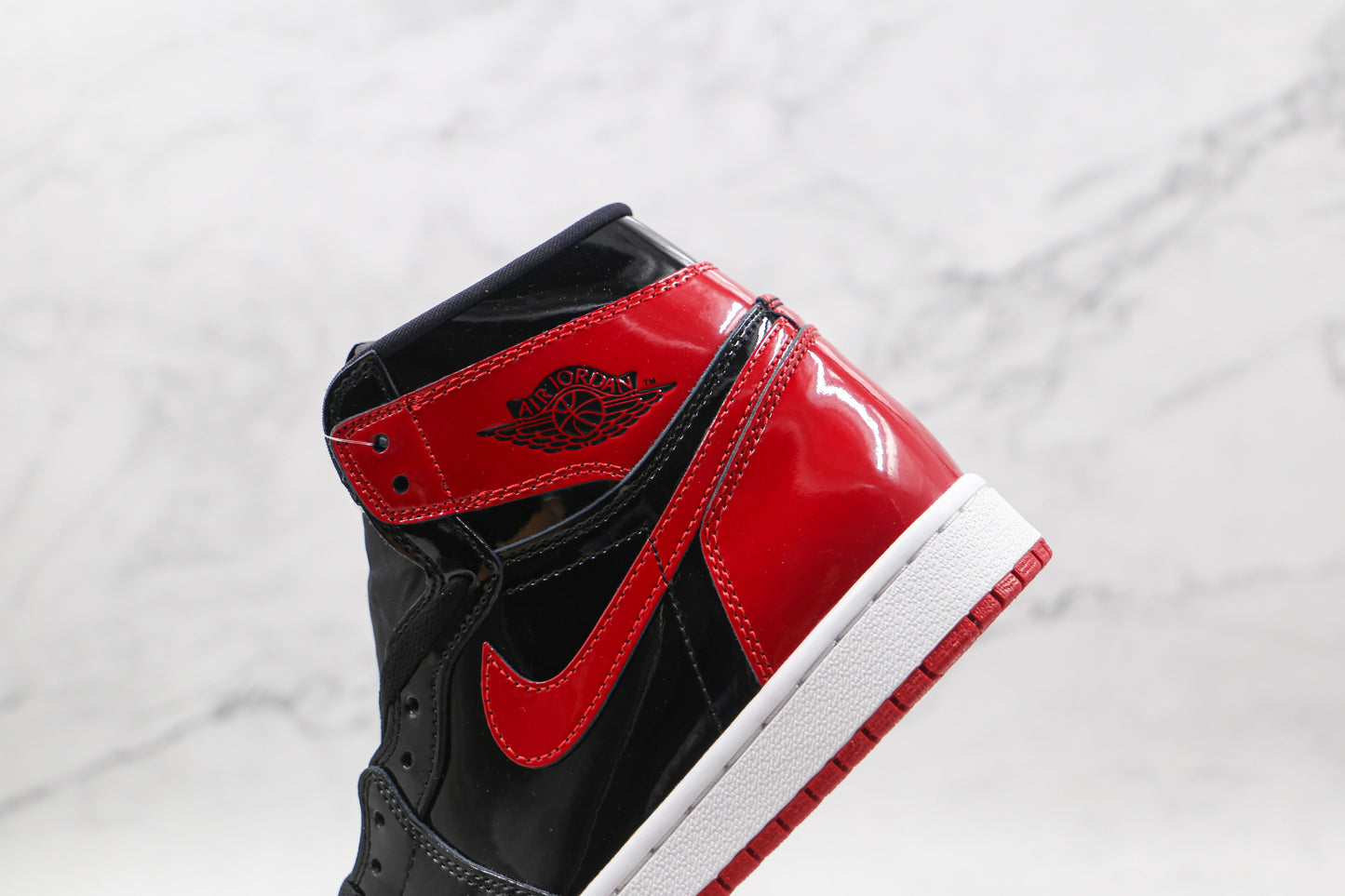 Jordan 1 Retro High OG Bred Patente 