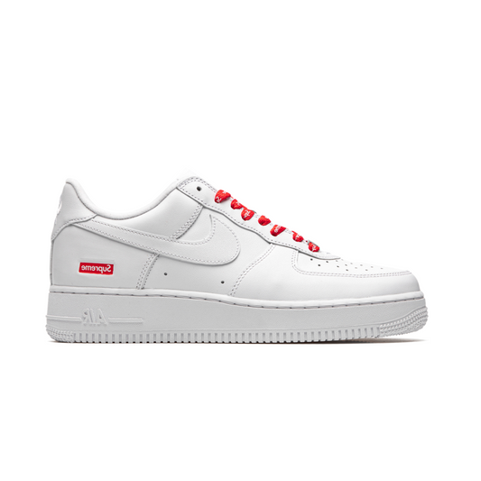 Nike Air Force 1 Low Supreme Branco
