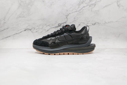 Nike Vaporwaffle Sacai Preto 