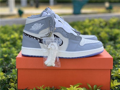 Jordan 1 Retro High Dior 