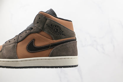 Jordan 1 Mid SE Chocolate Escuro 