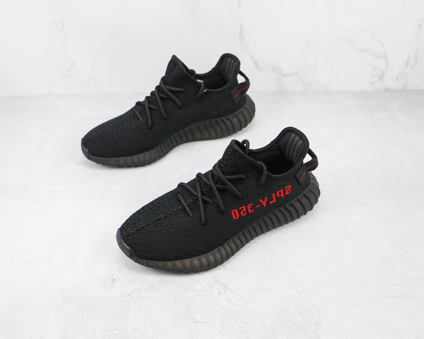 Adidas Yeezy Boost 350 V2 Preto Vermelho 