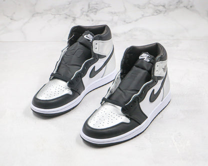 Jordan 1 Retro High Silver Toe 