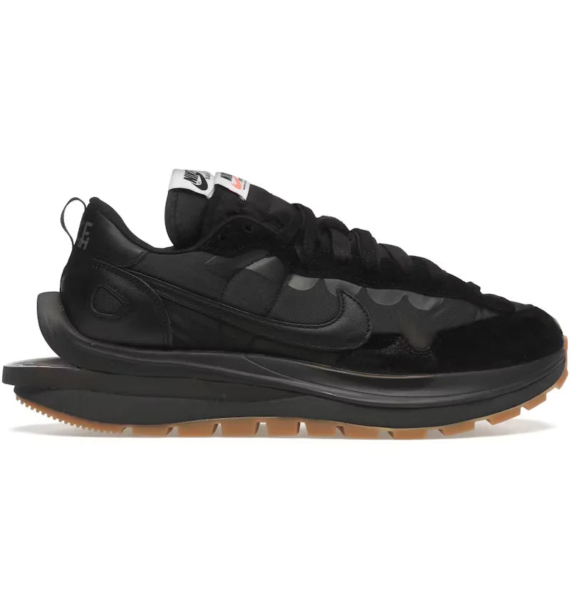 Nike Vaporwaffle sacai Black Gum