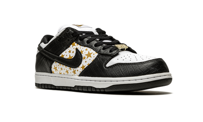 Nike SB Dunk Low Supreme Stars Preto