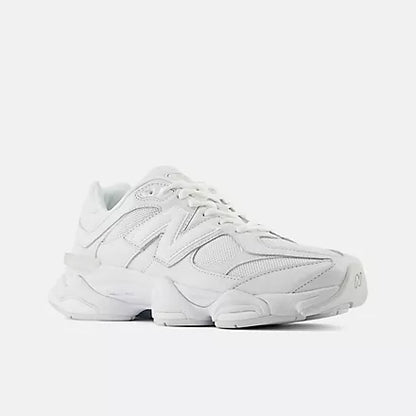 New Balance 9060 Branco Triplo